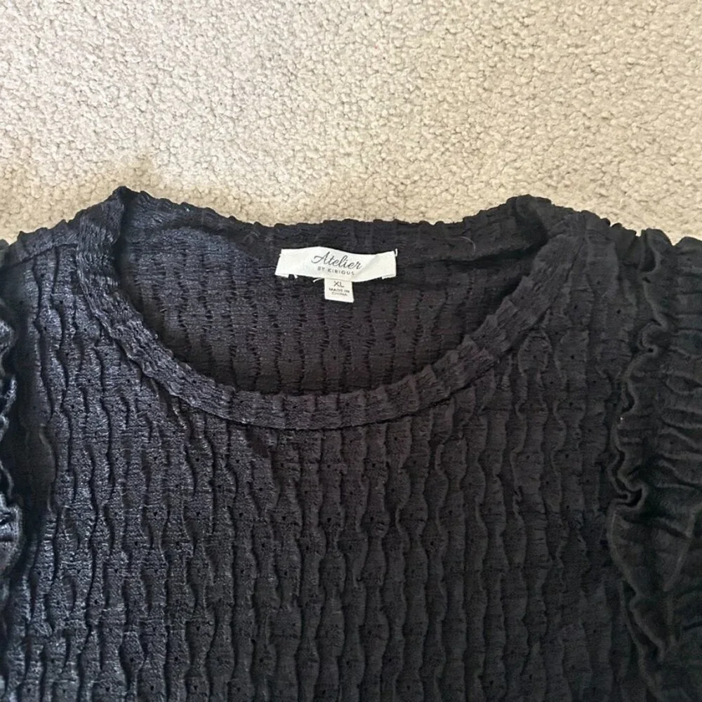 womans black textured top - Picture 2 of 5